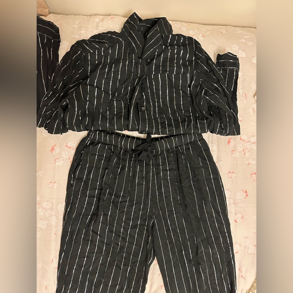 Victoria Secret Black/White PJ Set